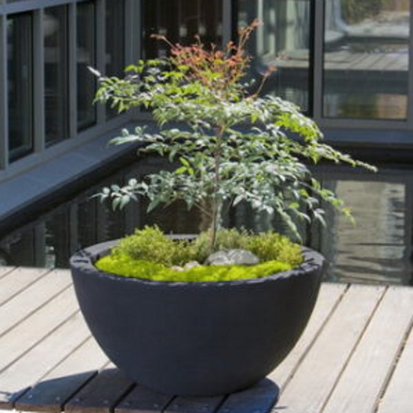 Garden Containers and Urns-Lite