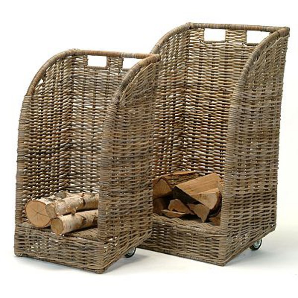 Log Storage on Wheels