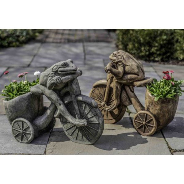 A-588 Tricycle Frog Planter