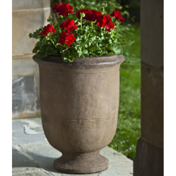 P-1535 Provencal Large Urn