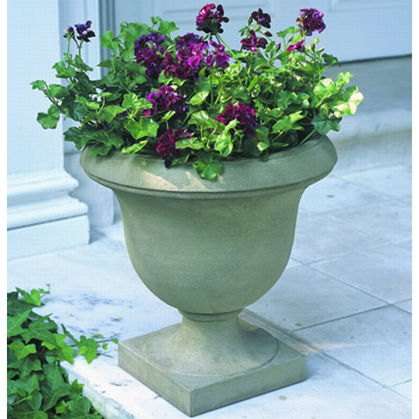 P-366 Litchfield Urn