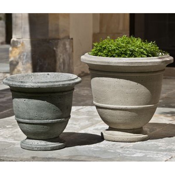 P-576 P-575 Relais Small Urn