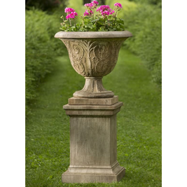 P-609 Palais Arabesque Urn on PD-192 Greenwich Pedestal