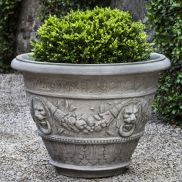 P-683 Rosecliff Planter