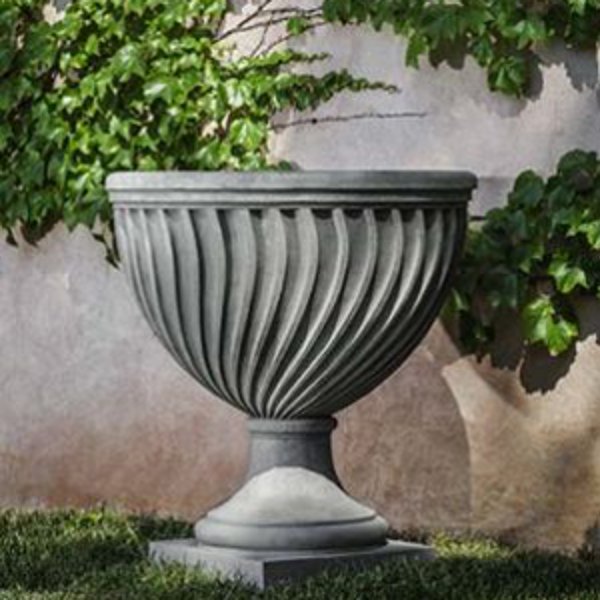 P-698 Quadrille Urn