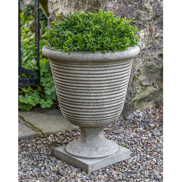 P-878 Ribbed Terrace Urn