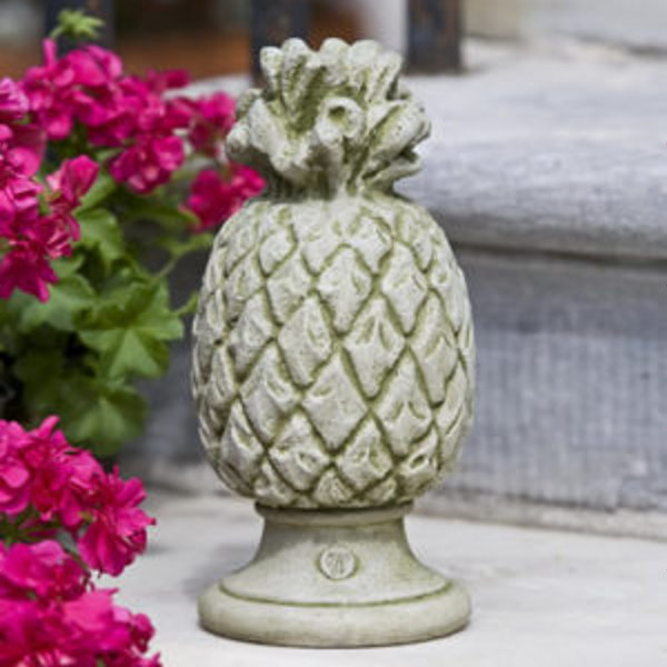 S-314 Williamsburg Pineapple Finial