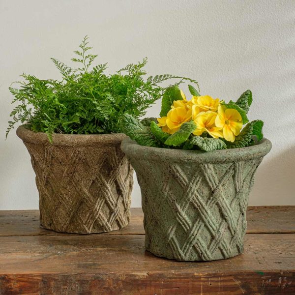 P-901 Antique Lattice Planter